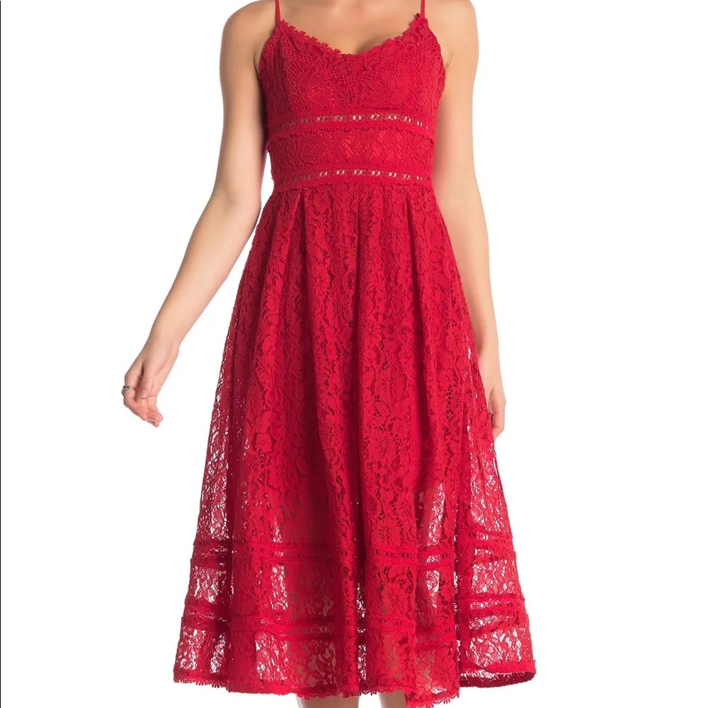 NSR Sleeveless Lace Midi Dress Berry Color Large
